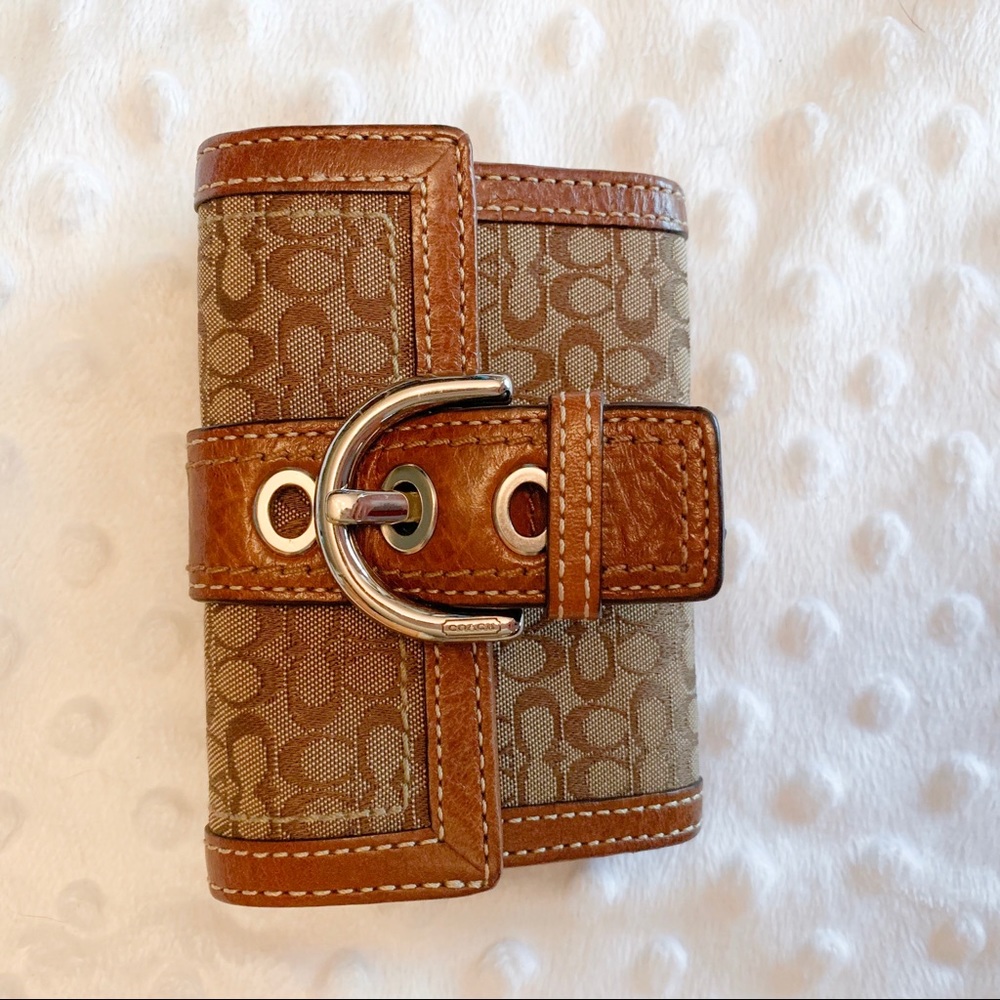 New coach trifold wallet